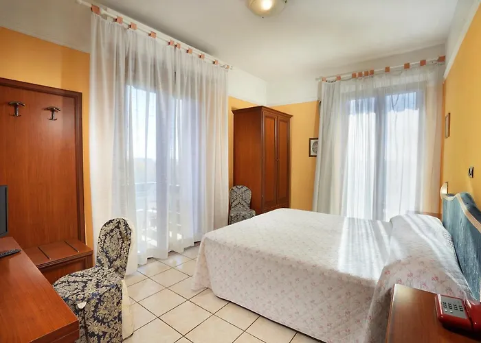 Hotel Salus